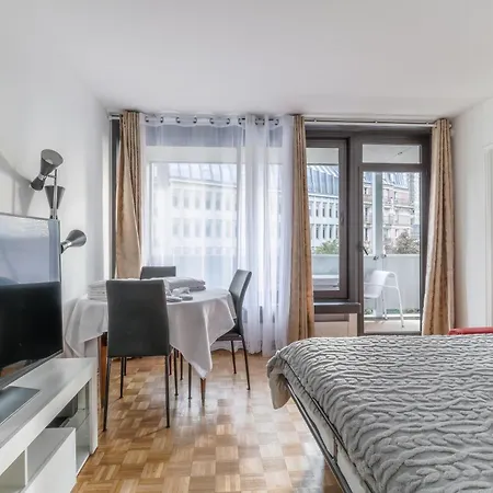 Apartman Perfect Living-staying In - Sun & Eiffel Tower Párizs
