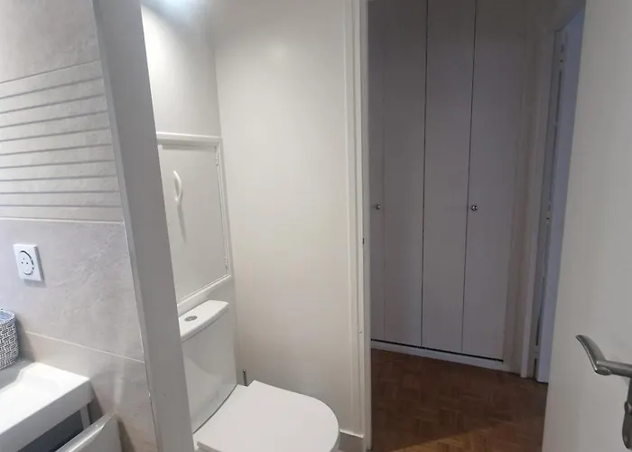 Large With Terrace And Sun - Eiffel Tower شقة *