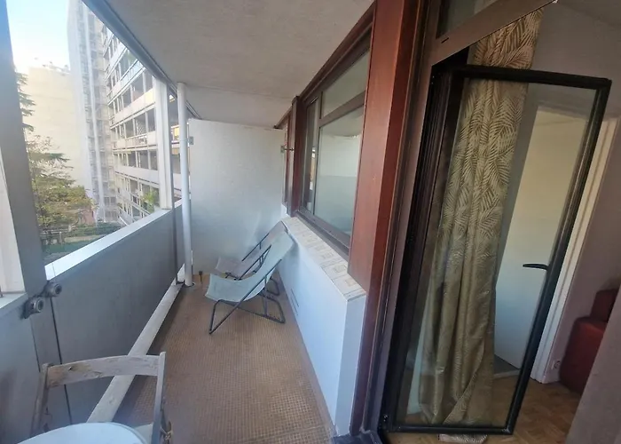 Appartamento Large With Terrace And Sun - Eiffel Tower Parigi